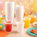 200_gobelet_plastique_blanc_pas_cher.webp