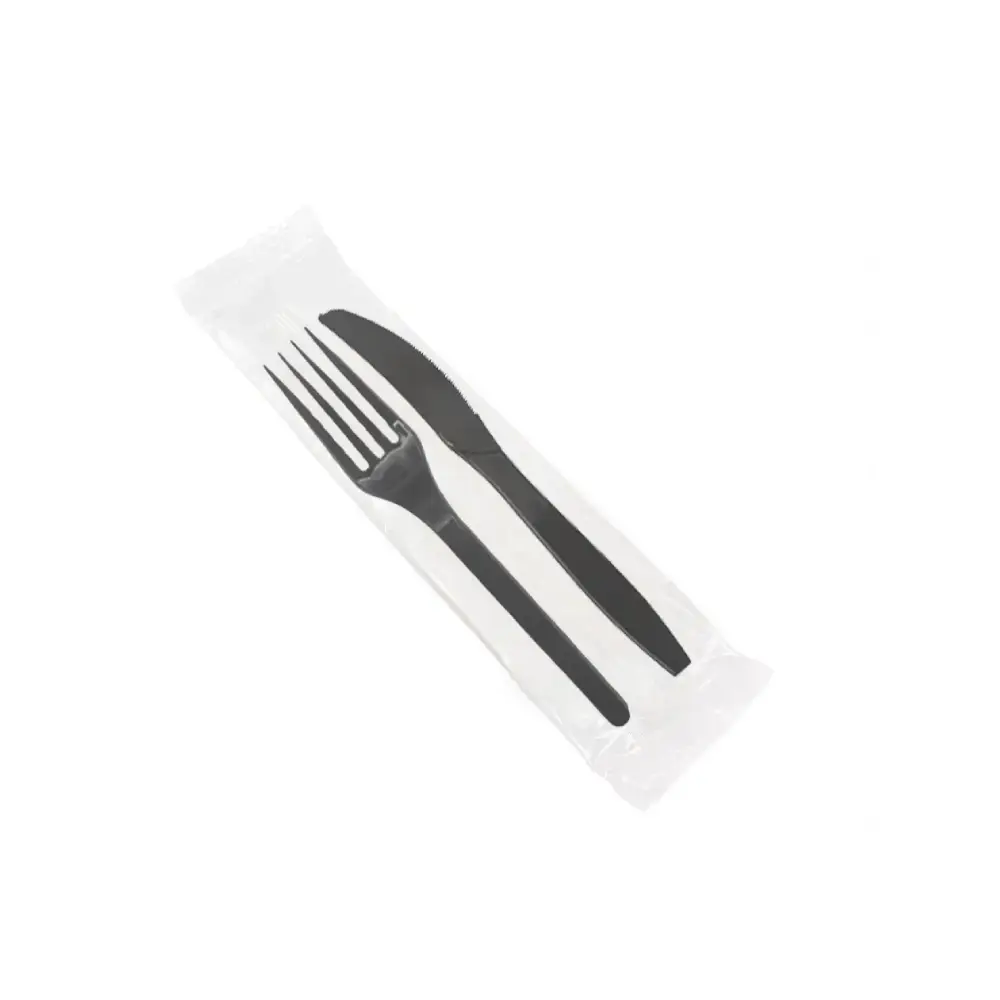 [SET_FOURCHETTE_+_COUTEAU_NOIRS] Ensemble de fourchettes et couteaux noirs emballes individuellement dans un sachet en PP (800 unités par carton) (4 Sacs de 200 unités) NOV